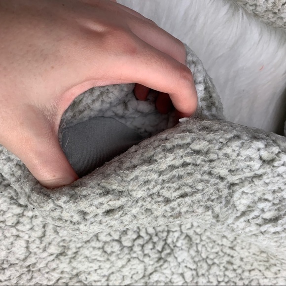 Francescas Gray Sherpa Quarter Zip Fleece - Picture 6 of 6